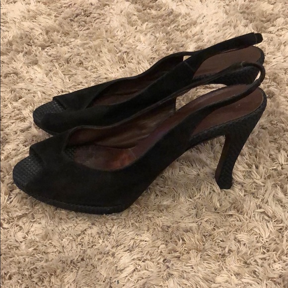 Donald J. Pliner Zola Black Suede Slingback Pumps - Picture 11 of 11